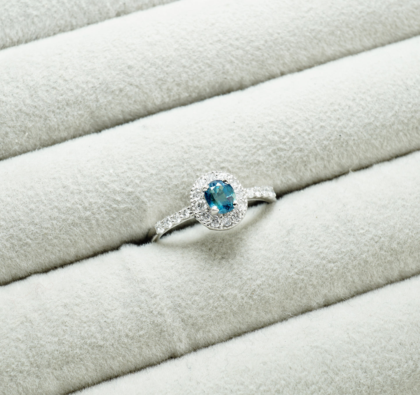 アレキサンドライト リング