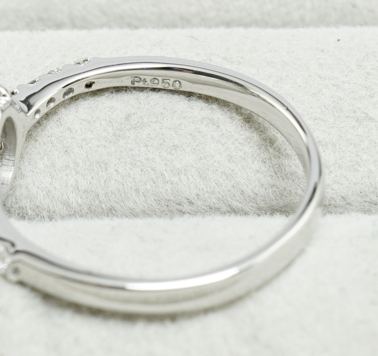 アレキサンドライト リング