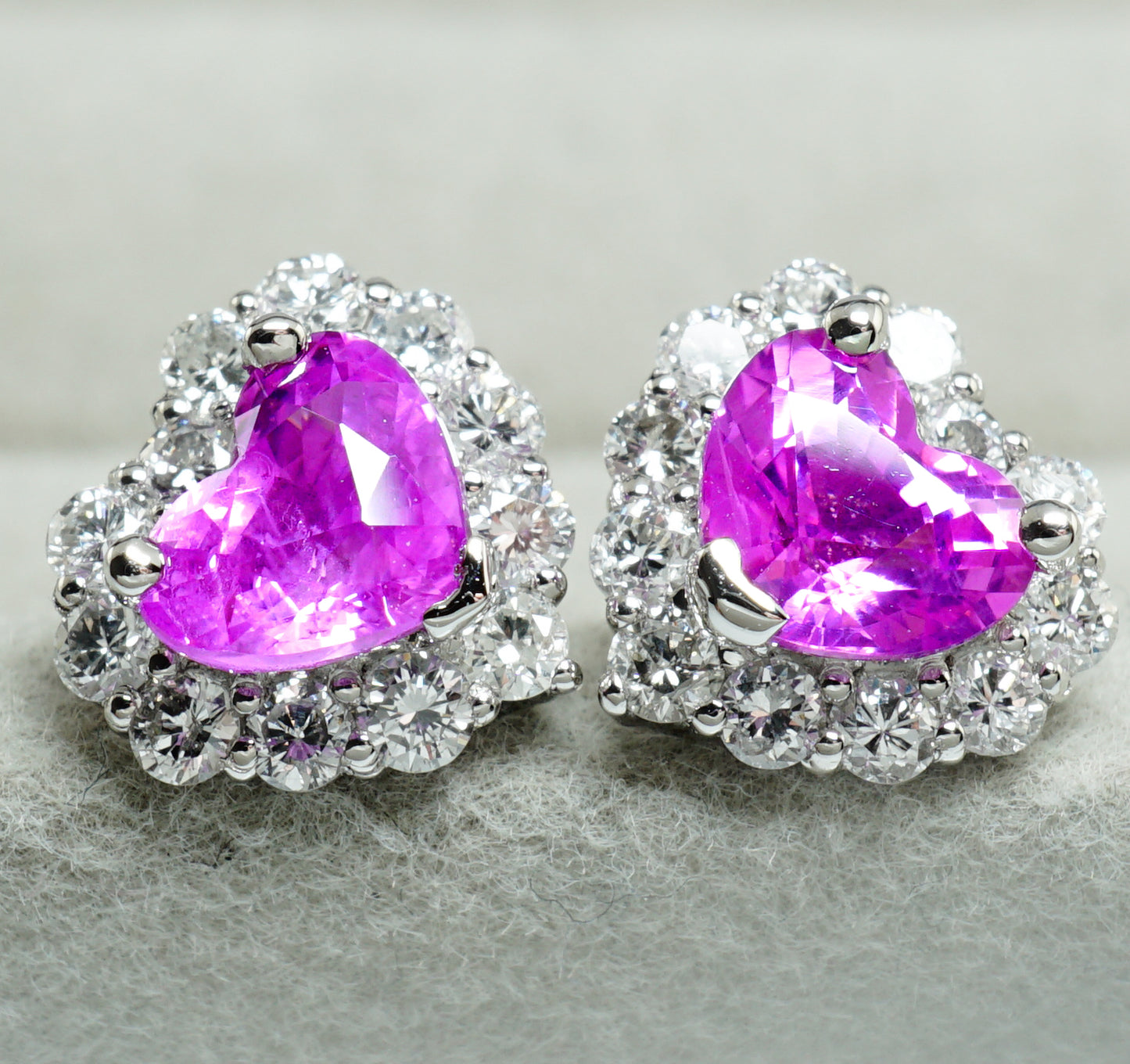 ピンクサファイア ピアス