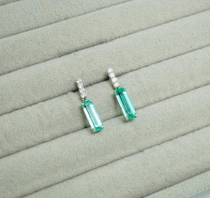 エメラルド ピアス