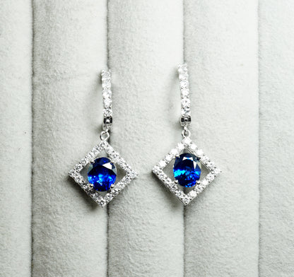 サファイア ピアス