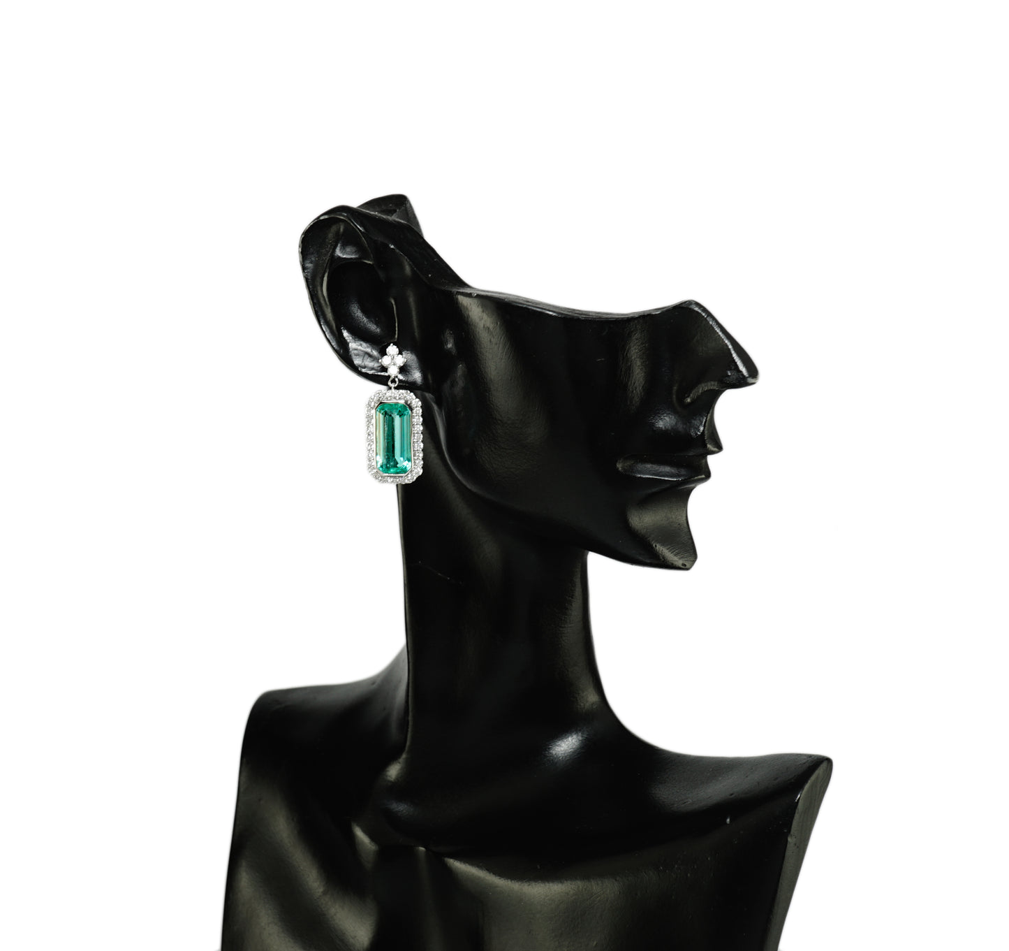 エメラルド ピアス