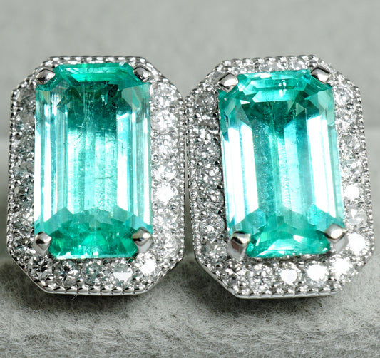 エメラルド ピアス