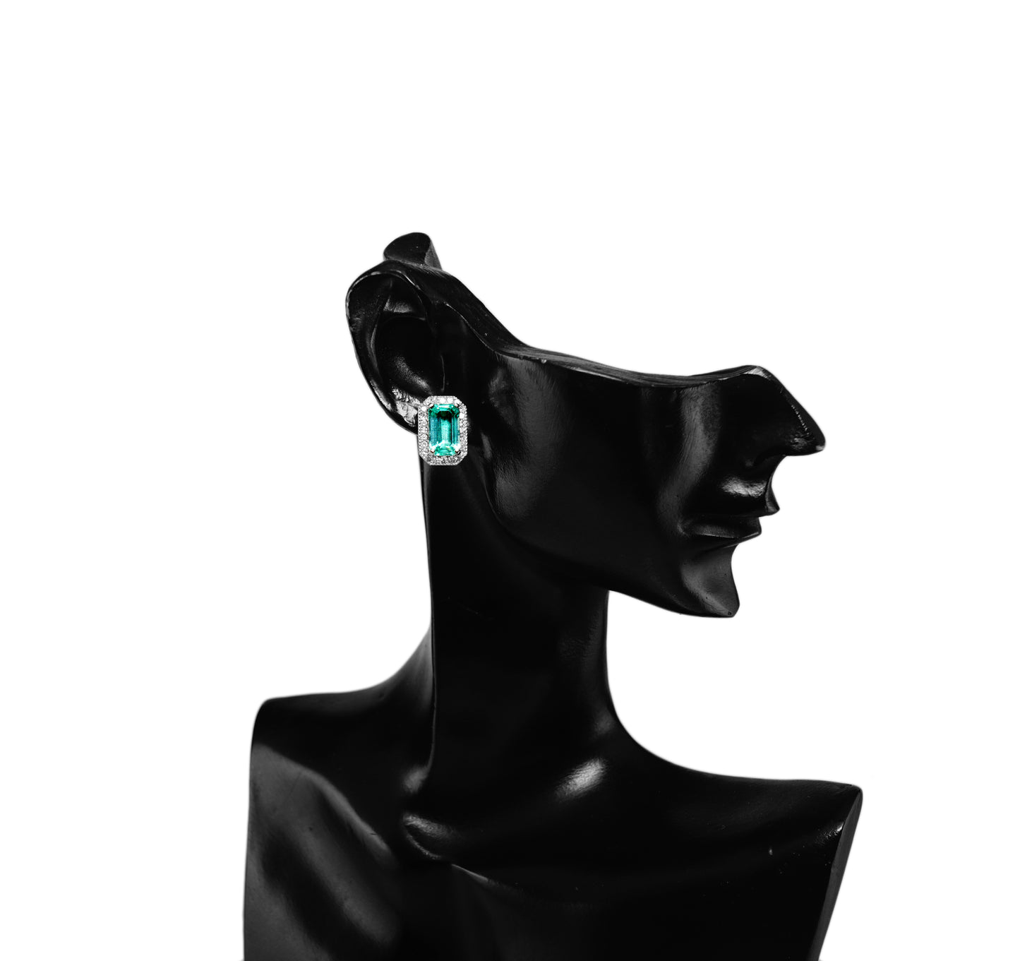 エメラルド ピアス