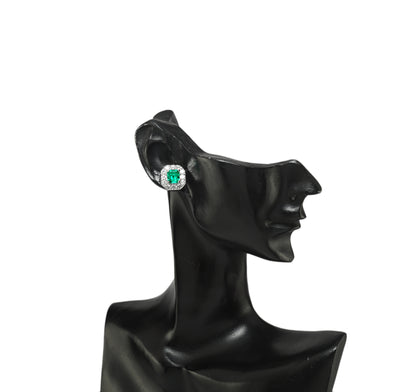 エメラルド ピアス