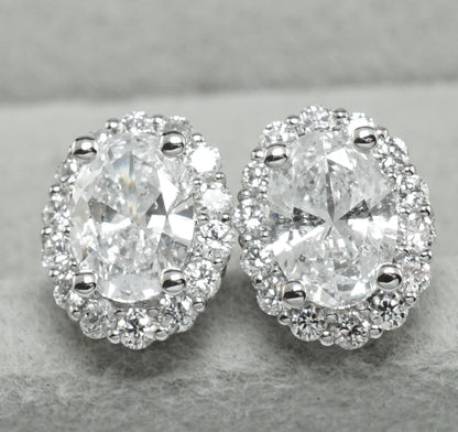 ダイヤモンド ピアス