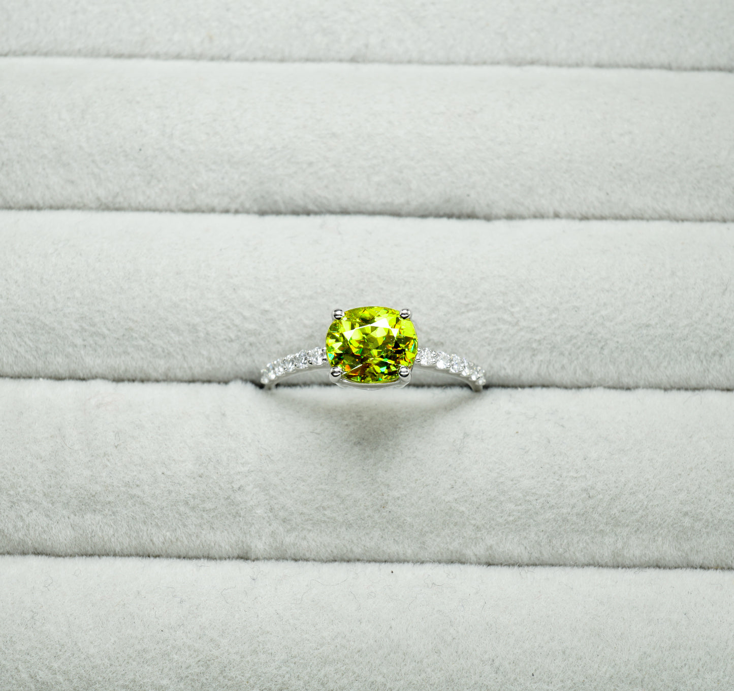 スフェーン リング