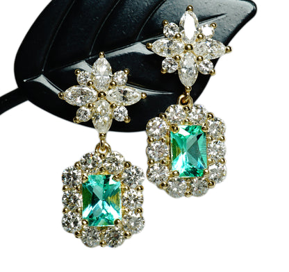 エメラルド ピアス