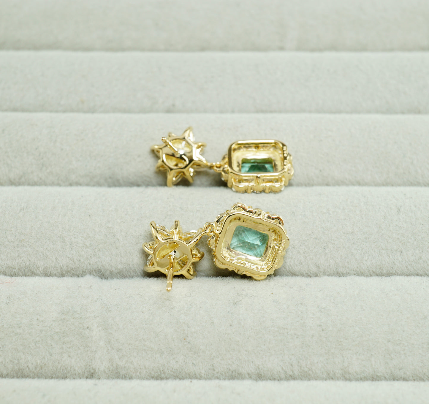 エメラルド ピアス