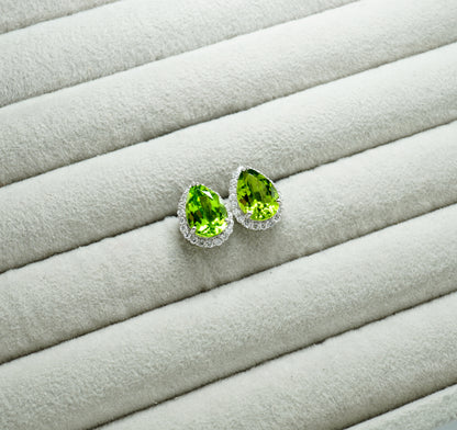 ペリドット ピアス