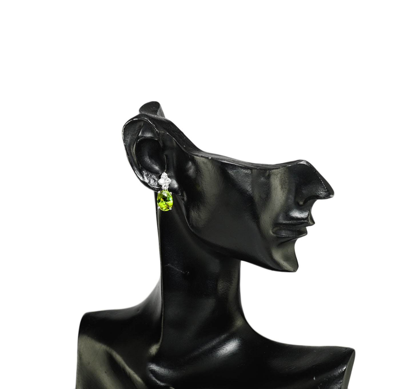 スフェーン ピアス