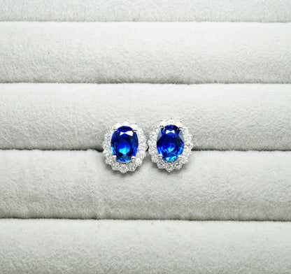 サファイア ピアス