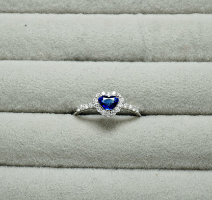 サファイア リング