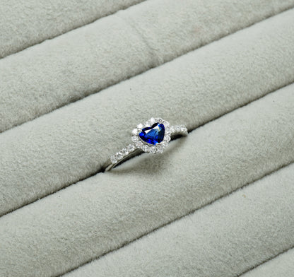 サファイア リング