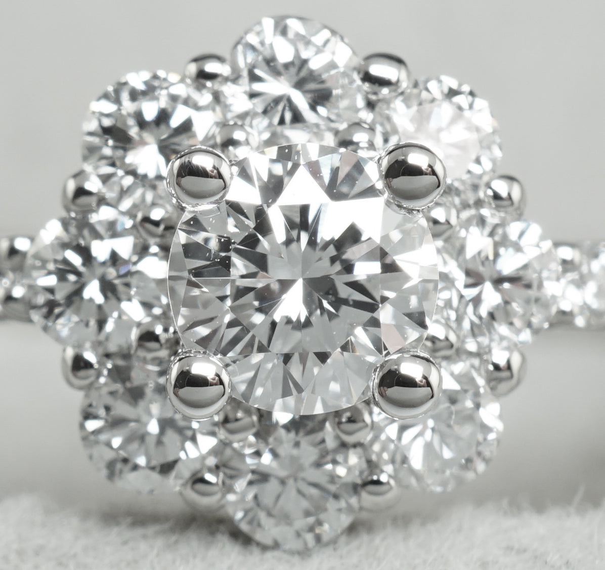 ダイヤモンド リング