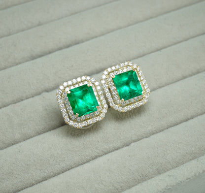 エメラルド ピアス