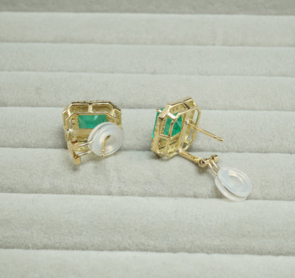 エメラルド ピアス