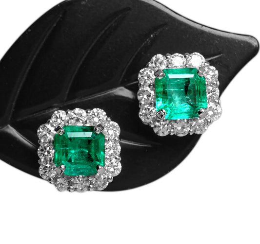 エメラルド ピアス