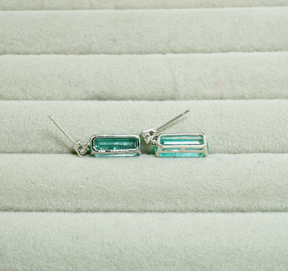 エメラルド ピアス