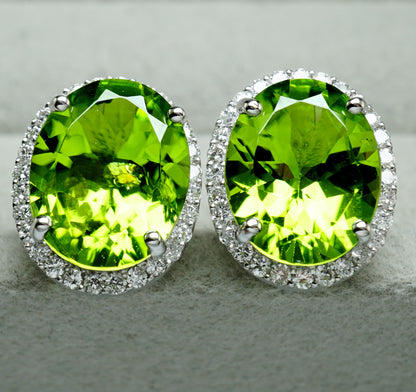 ペリドット ピアス