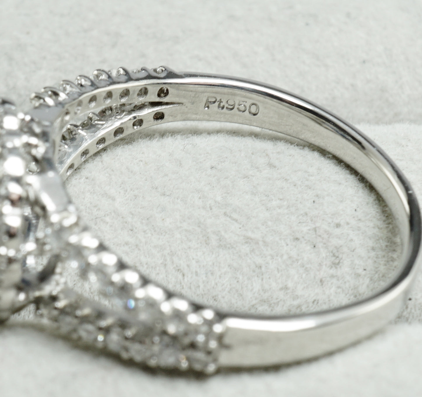 サファイア リング