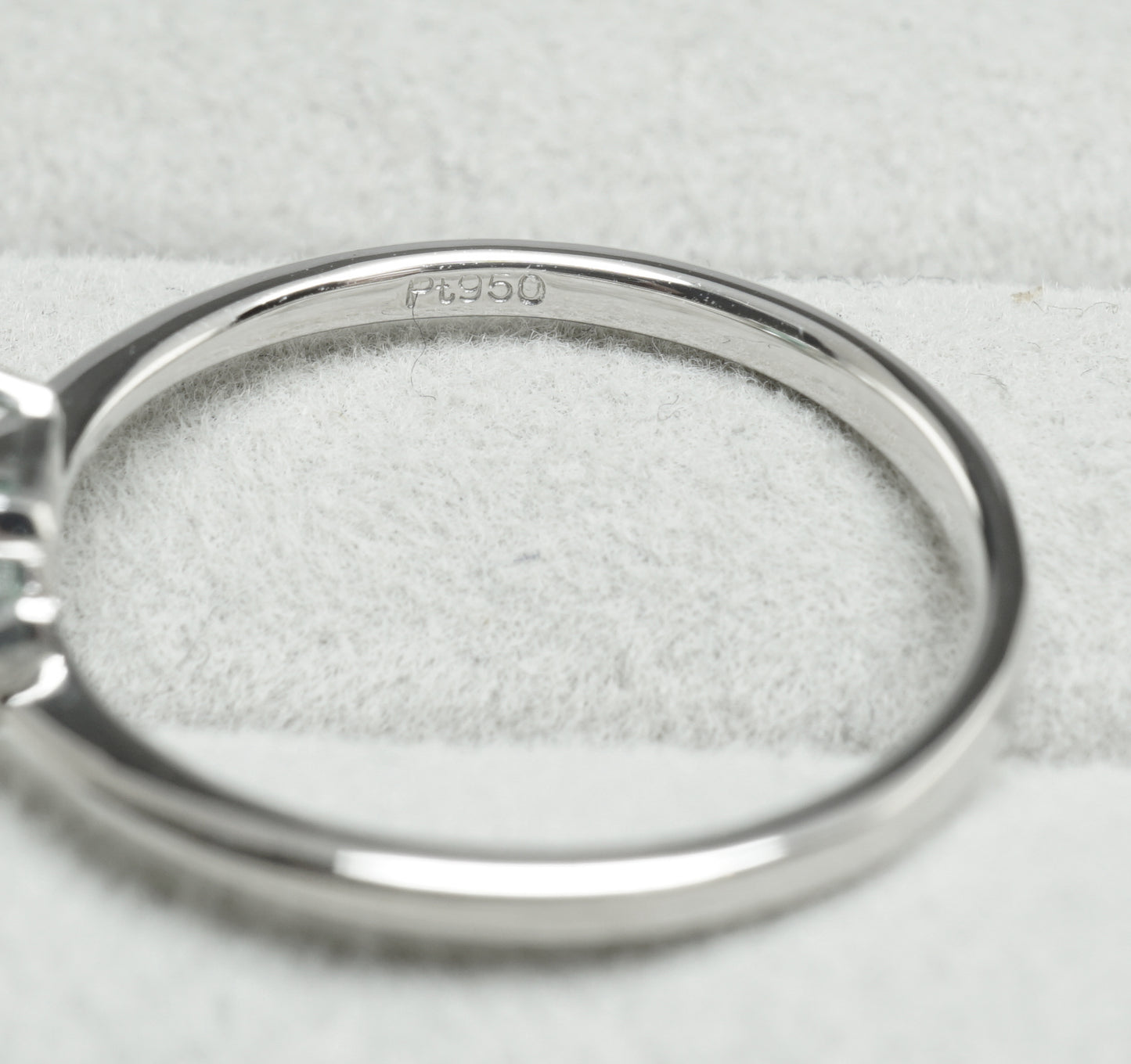 エメラルド リング