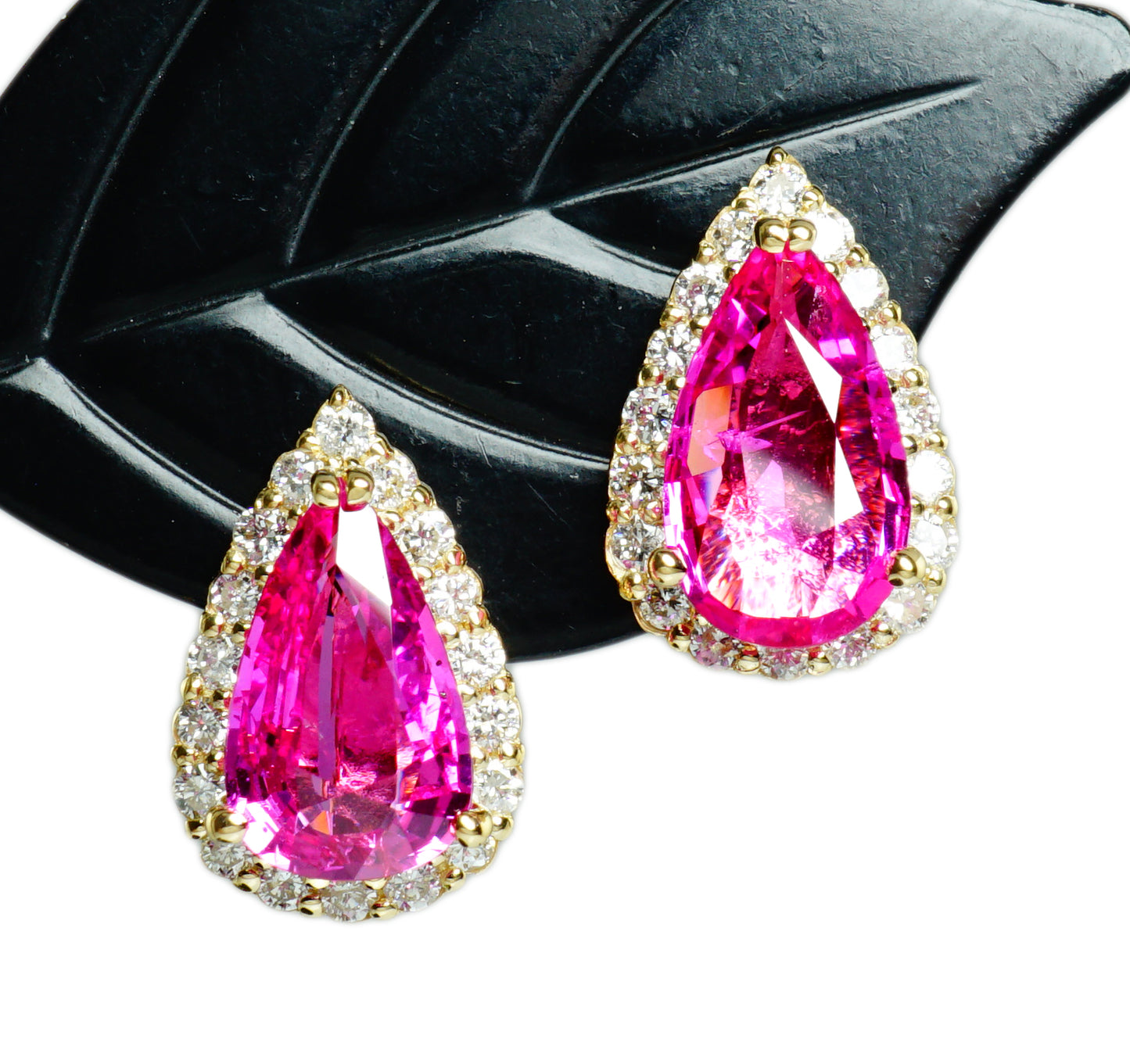 ピンクサファイア ピアス