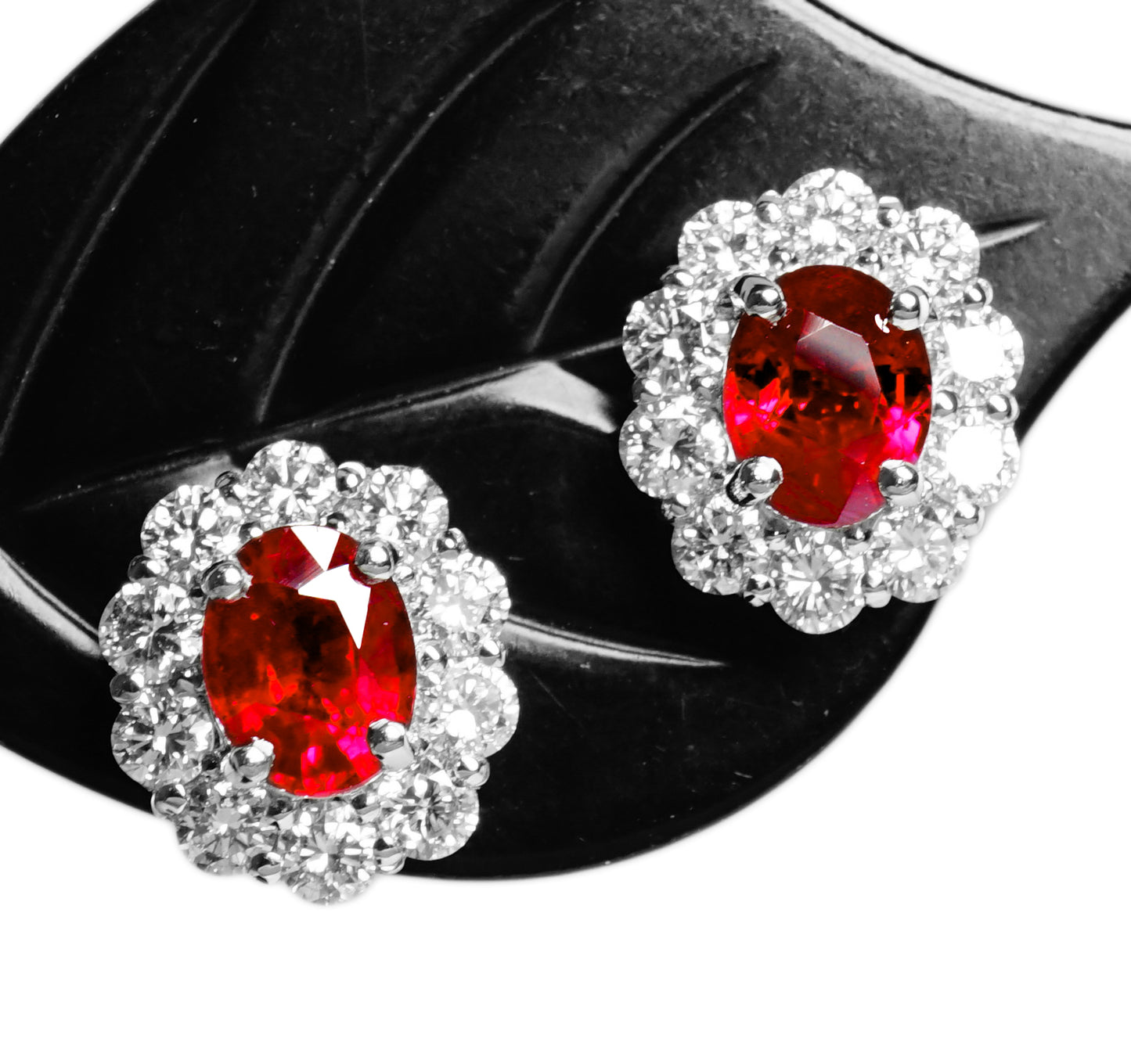 ピジョンブラッドルビー ピアス