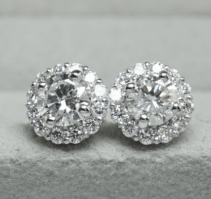 ダイヤモンド ピアス