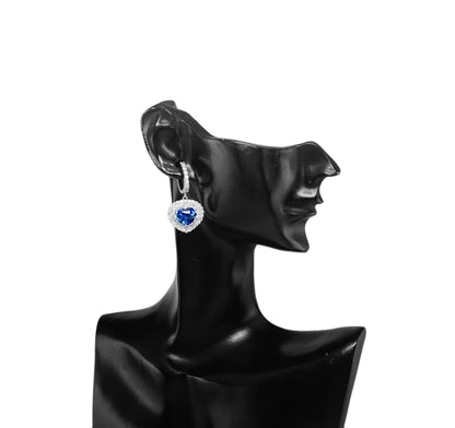 サファイア ピアス
