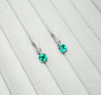 エメラルド ピアス