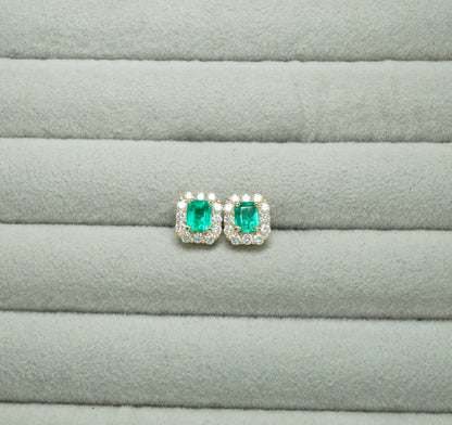 エメラルド ピアス