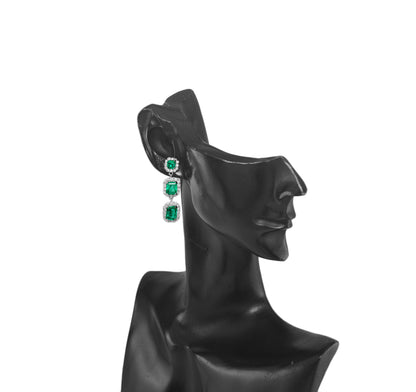 エメラルド ピアス
