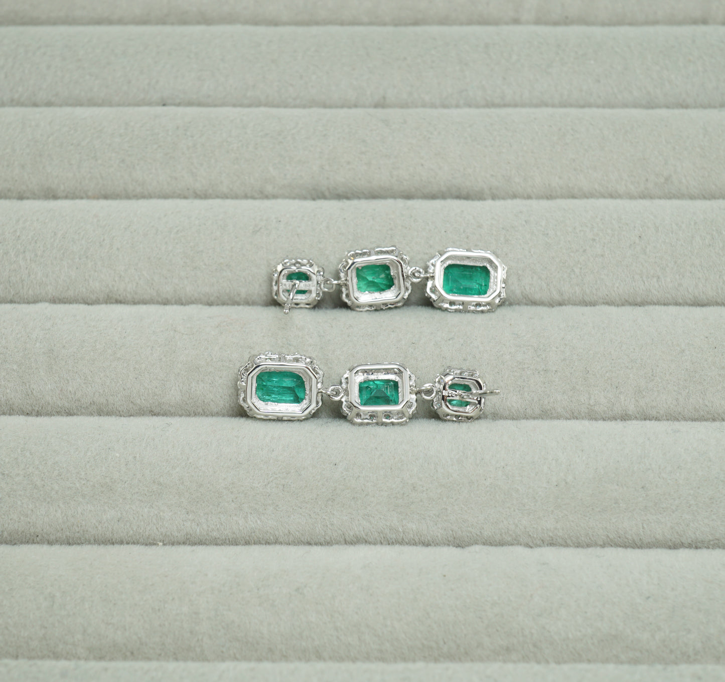 エメラルド ピアス