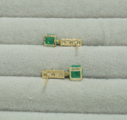エメラルド ピアス