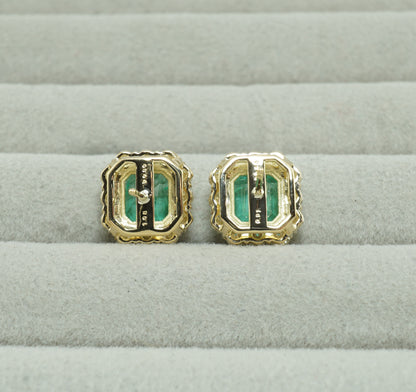 エメラルド ピアス