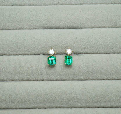 エメラルド ピアス