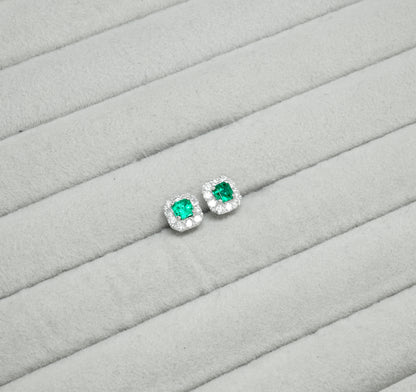 エメラルド ピアス