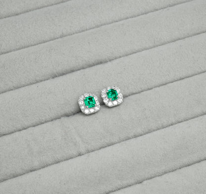 エメラルド ピアス