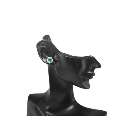 エメラルド ピアス