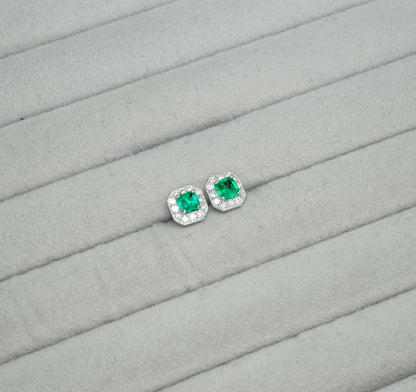 エメラルド ピアス