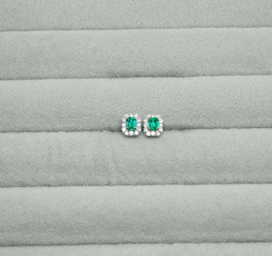 エメラルド ピアス