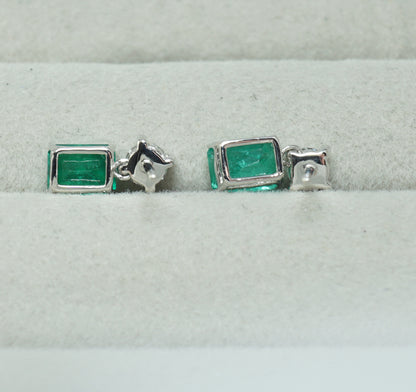 エメラルド ピアス