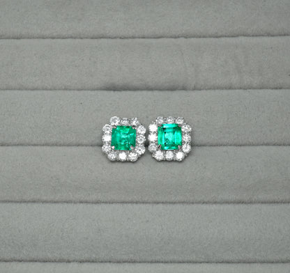 エメラルド ピアス