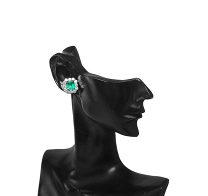 エメラルド ピアス