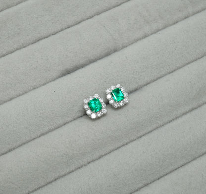 エメラルド ピアス