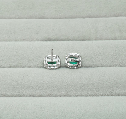 エメラルド ピアス
