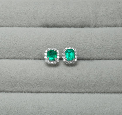エメラルド ピアス