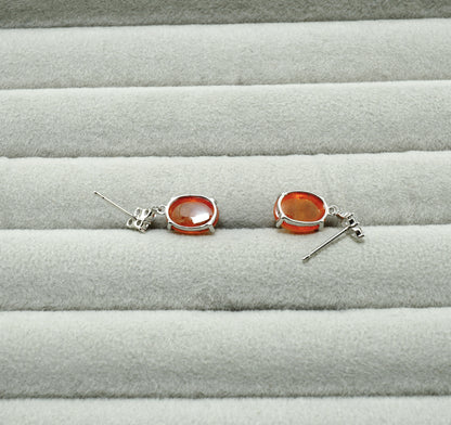 スペサルティンガーネット ピアス
