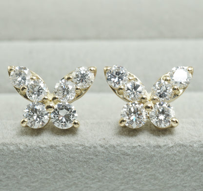 ダイヤモンド ピアス
